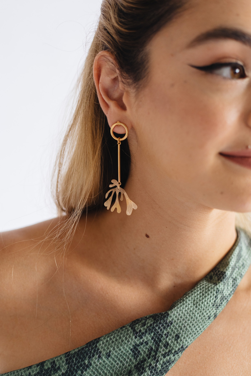 Coralito Earrings