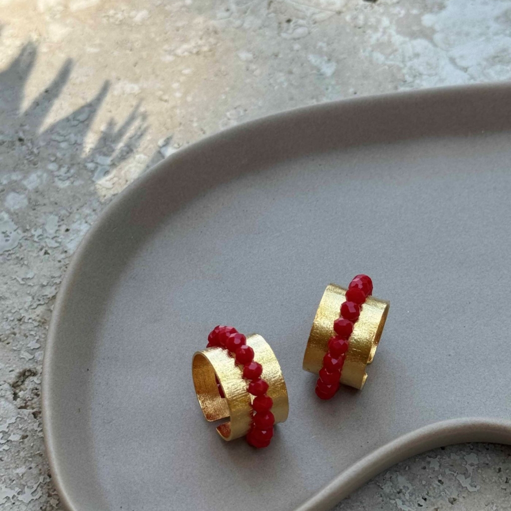 Bb Ear Cuff [Red]