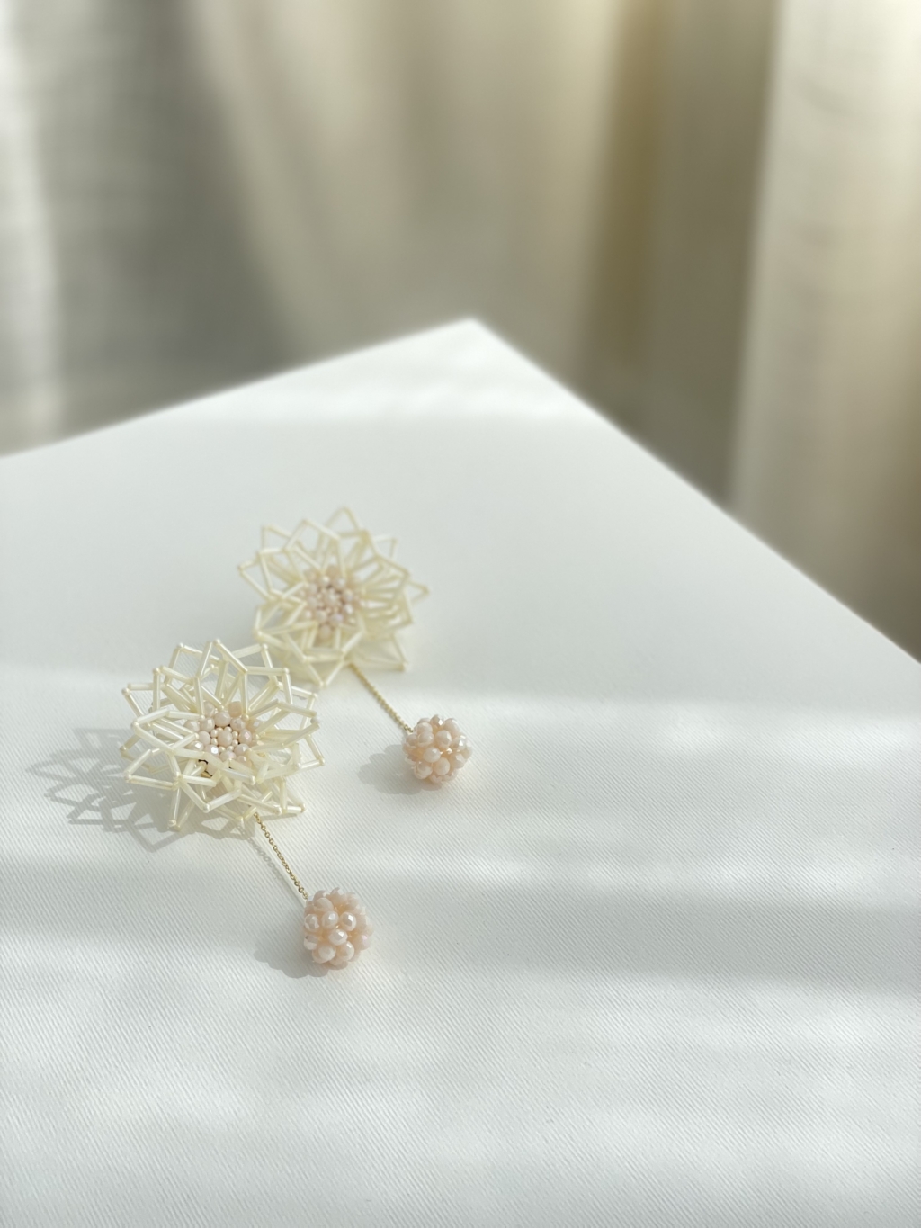 Di Praia Earrings [Beige] - Image 2