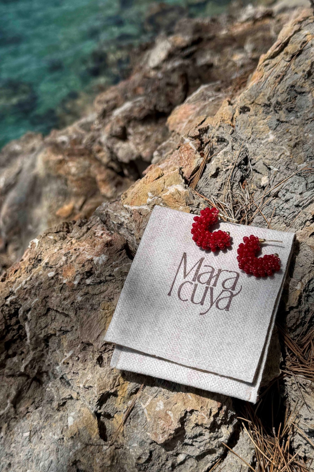 Red Lira Earrings [Red] - Image 4