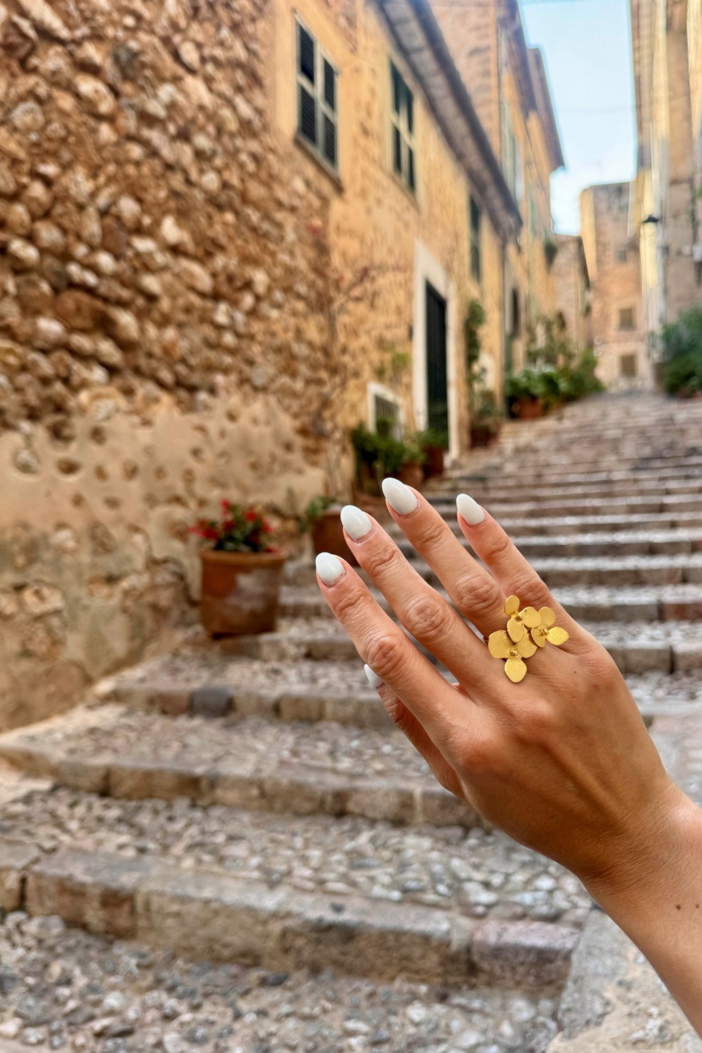 Aurenza Ring - Image 3