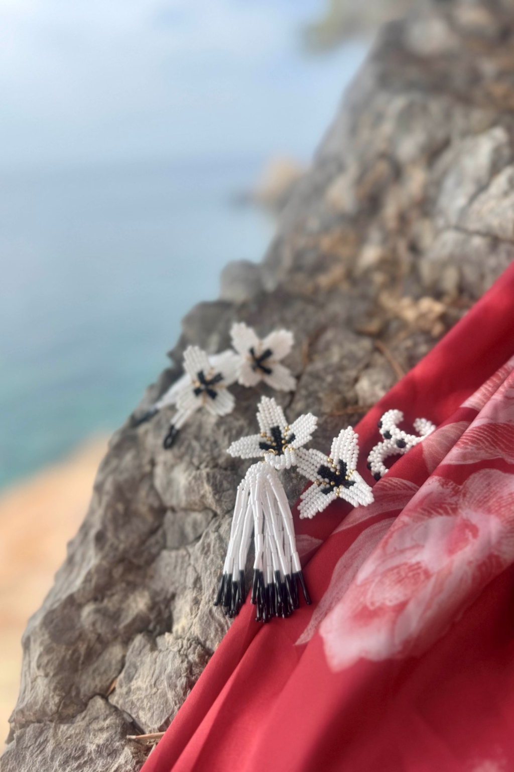 Amaia Earrings [Black & White] - Image 6