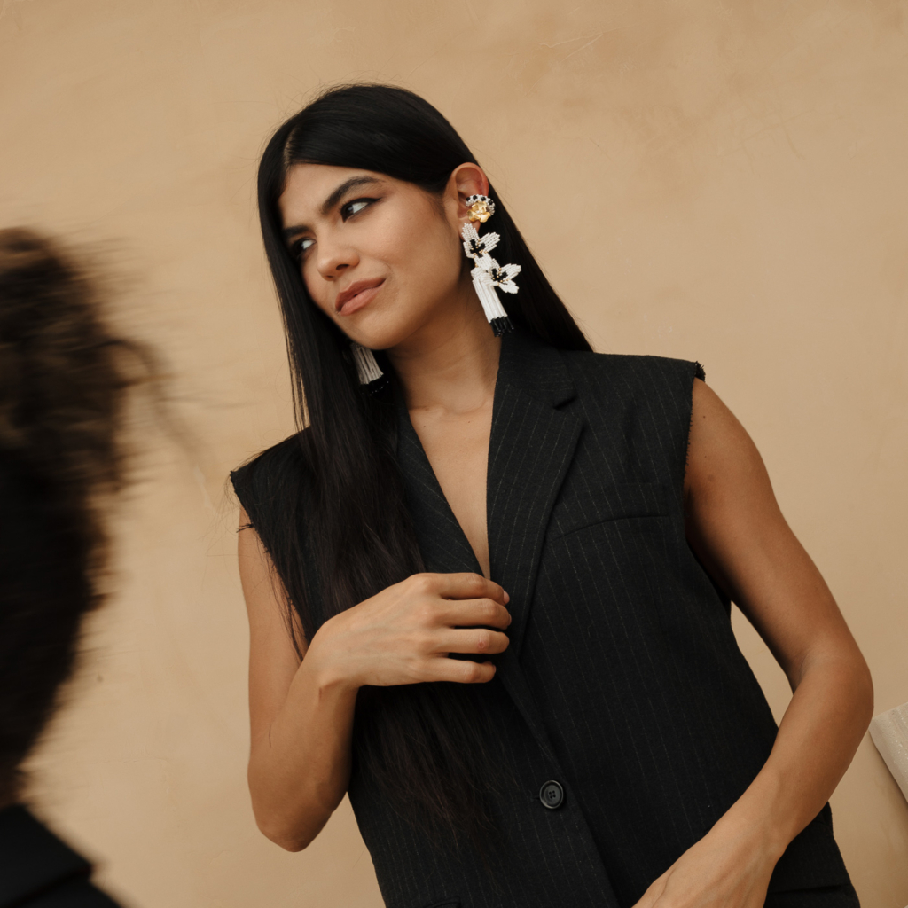 Amaia Earrings [Black & White]