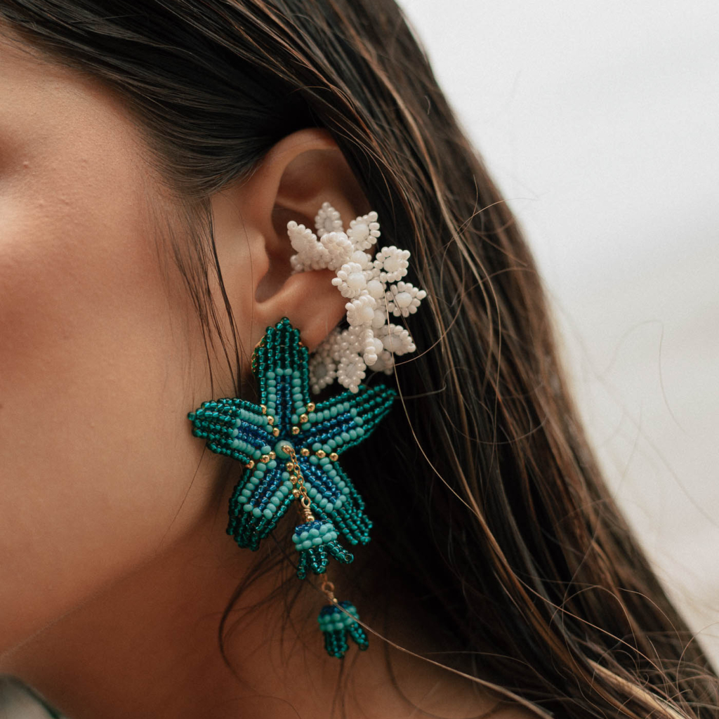 Zuna Ear Cuff [White]